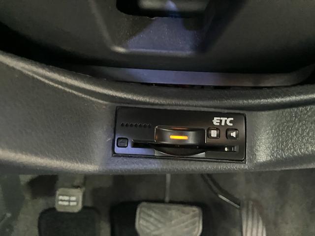 ワゴンＲスティングレー Ｔ　ターボ　ＥＴＣ　スマートキー　プッシュスタート　ドアバイザー　ＨＩＤ　タイミングチェーン　電動格納ミラー　フォグランプ（24枚目）