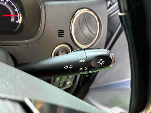 パレットＳＷ リミテッドＩＩ　バックカメラ　両側電動スライドドア　オートライト　スマートキー　電動格納ミラー　シートヒーター　ベンチシート　ＣＶＴ　ＣＤ　ミュージックプレイヤー接続可　アルミホイール　エアコン　パワーステアリング（8枚目）
