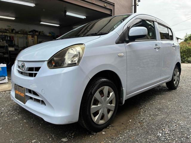 ミライース Ｘ　ナビ　ＴＶ　キーレスエントリー　アイドリングストップ　電動格納ミラー　ＣＶＴ　盗難防止システム　ＡＢＳ　ＵＳＢ　ミュージックプレイヤー接続可　衝突安全ボディ　エアコン　パワーステアリング（13枚目）