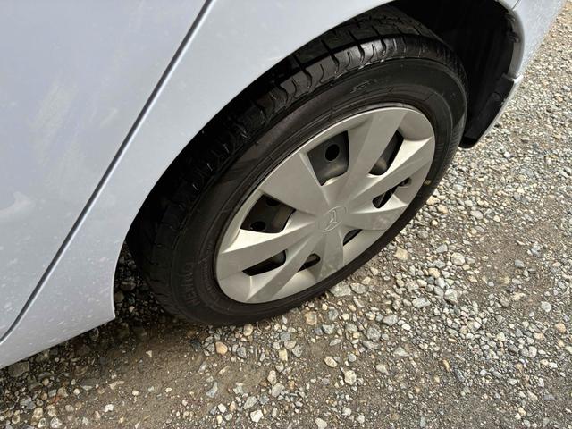 ミライース Ｘ　ナビ　ＴＶ　キーレスエントリー　アイドリングストップ　電動格納ミラー　ＣＶＴ　盗難防止システム　ＡＢＳ　ＵＳＢ　ミュージックプレイヤー接続可　衝突安全ボディ　エアコン　パワーステアリング（27枚目）