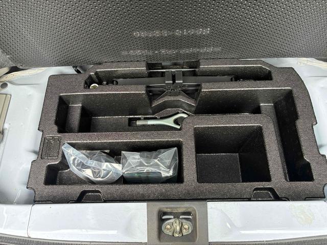 ミライース Ｘ　ナビ　ＴＶ　キーレスエントリー　アイドリングストップ　電動格納ミラー　ＣＶＴ　盗難防止システム　ＡＢＳ　ＵＳＢ　ミュージックプレイヤー接続可　衝突安全ボディ　エアコン　パワーステアリング（40枚目）