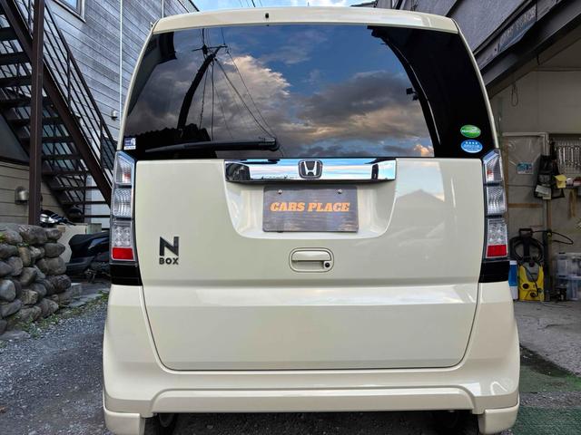 Ｎ－ＢＯＸ Ｇ・Ｌパッケージ　両側電動スライドドア　スマートキー　アイドリングストップ　電動格納ミラー　ベンチシート　ＣＶＴ　盗難防止システム　ＡＢＳ　ＥＳＣ　ＣＤ　ミュージックプレイヤー接続可　アルミホイール　衝突安全ボディ（15枚目）