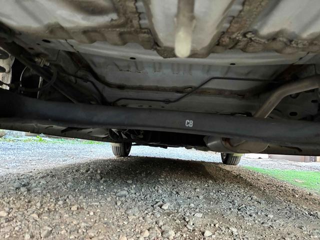 Ｎ－ＢＯＸ Ｇ・Ｌパッケージ　両側電動スライドドア　スマートキー　アイドリングストップ　電動格納ミラー　ベンチシート　ＣＶＴ　盗難防止システム　ＡＢＳ　ＥＳＣ　ＣＤ　ミュージックプレイヤー接続可　アルミホイール　衝突安全ボディ（20枚目）