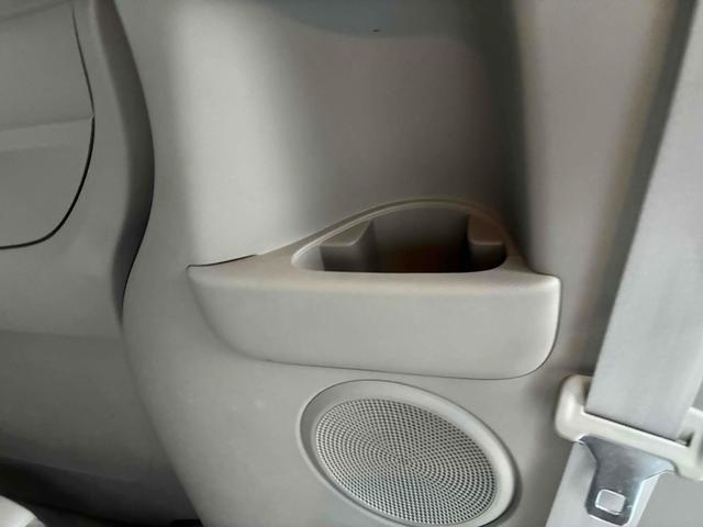 Ｎ－ＢＯＸ Ｇ・Ｌパッケージ　両側電動スライドドア　スマートキー　アイドリングストップ　電動格納ミラー　ベンチシート　ＣＶＴ　盗難防止システム　ＡＢＳ　ＥＳＣ　ＣＤ　ミュージックプレイヤー接続可　アルミホイール　衝突安全ボディ（23枚目）