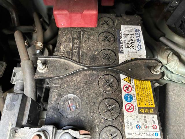 フレアワゴン ＸＳ　ＥＴＣ　両側スライド・片側電動　スマートキー　アイドリングストップ　電動格納ミラー　ベンチシート　ＣＶＴ　盗難防止システム　ＡＢＳ　ＣＤ　ミュージックプレイヤー接続可　衝突安全ボディ　エアコン（31枚目）