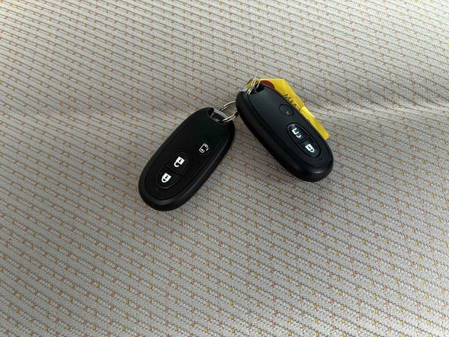 フレアワゴン ＸＳ　ＥＴＣ　両側スライド・片側電動　スマートキー　アイドリングストップ　電動格納ミラー　ベンチシート　ＣＶＴ　盗難防止システム　ＡＢＳ　ＣＤ　ミュージックプレイヤー接続可　衝突安全ボディ　エアコン（45枚目）