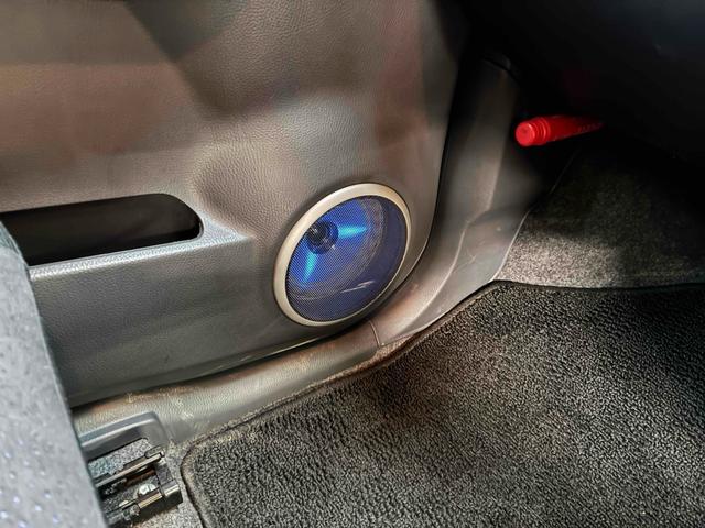 ワゴンＲスティングレー リミテッドＩＩ　オートライト　ＨＩＤ　スマートキー　電動格納ミラー　シートヒーター　ベンチシート　ＣＶＴ　盗難防止システム　ＡＢＳ　ＣＤ　ミュージックプレイヤー接続可　アルミホイール　衝突安全ボディ　エアコン（25枚目）