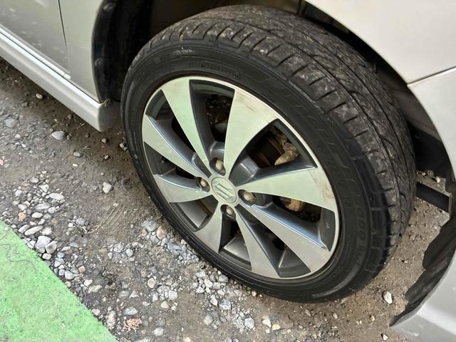 ワゴンＲスティングレー リミテッドＩＩ　オートライト　ＨＩＤ　スマートキー　電動格納ミラー　シートヒーター　ベンチシート　ＣＶＴ　盗難防止システム　ＡＢＳ　ＣＤ　ミュージックプレイヤー接続可　アルミホイール　衝突安全ボディ　エアコン（34枚目）