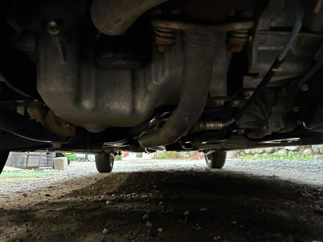 ワゴンＲスティングレー リミテッドＩＩ　オートライト　ＨＩＤ　スマートキー　電動格納ミラー　シートヒーター　ベンチシート　ＣＶＴ　盗難防止システム　ＡＢＳ　ＣＤ　ミュージックプレイヤー接続可　アルミホイール　衝突安全ボディ　エアコン（37枚目）