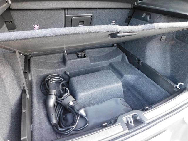 XC40 リチャージ PHV T5 インスクリプション ナビ サンルーフ Harman/Kardonプレミアムサウンド360度カメラ・レザー(25枚目)