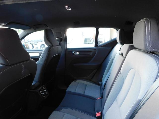 ＸＣ４０ Ｂ３　モメンタム　ＳＥＮＳＵナビ・３６０度カメラ・１オーナー・禁煙（20枚目）