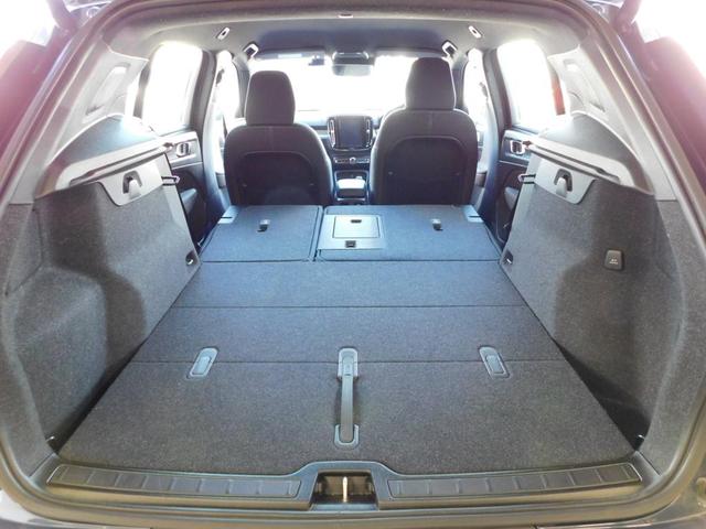 ＸＣ４０ Ｂ３　モメンタム　ＳＥＮＳＵナビ・３６０度カメラ・１オーナー・禁煙（28枚目）