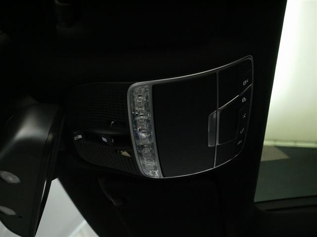 S550 ロング AMGスポーツパッケージ ショーファーパッケージ 1年保証(19枚目)