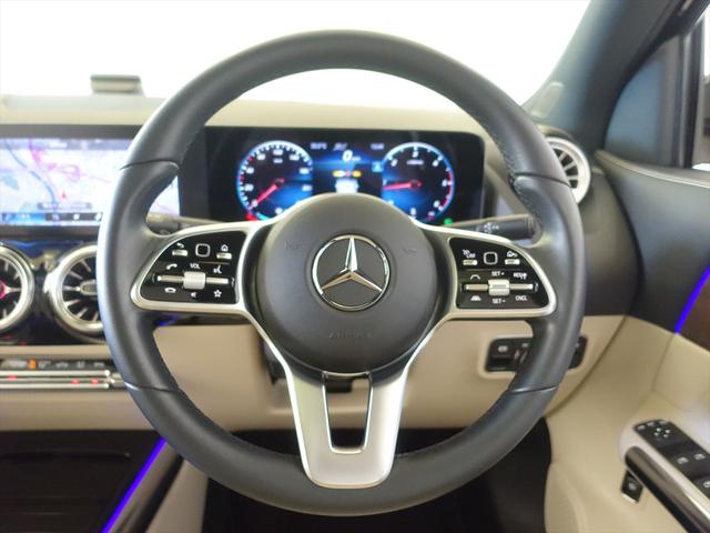 GLAクラス GLA200 d 4MATIC レザーエクスクルーシブパッケージ Bluetooth接続 ETC LEDヘッドライト TV アイドリングストップ クルーズコントロール コネクテッド機能 サイドカメラ サンルーフ・ガラスルーフ(17枚目)