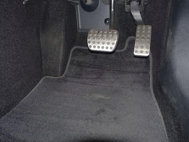 Ａクラス Ａ２００　ｄ　ＡＭＧライン　ナビゲーションパッケージ　Ｂｌｕｅｔｏｏｔｈ接続　ＥＴＣ　ＬＥＤヘッドライト　ＴＶ　アイドリングストップ　クルーズコントロール　コネクテッド機能　シートヒーター　トランクスルー　ナビ　バックモニター（26枚目）