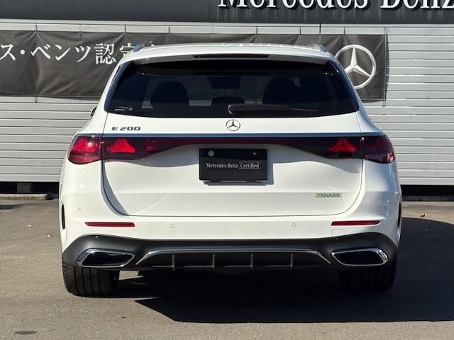 Eクラスステーションワゴン E200 ステーションワゴン アバンギャルド AMGラインパッケージ レザーエクスクルーシブパッケージ アドバンスドパッケージ デジタルインテリアパッケージ Bluetooth接続 ETC LEDヘッドライト TV アイドリングストップ(5枚目)