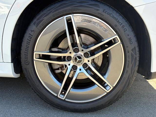 Eクラスステーションワゴン E200 ステーションワゴン アバンギャルド AMGラインパッケージ レザーエクスクルーシブパッケージ アドバンスドパッケージ デジタルインテリアパッケージ Bluetooth接続 ETC LEDヘッドライト TV アイドリングストップ(23枚目)