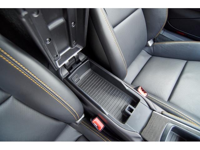 ７１８ケイマン ７１８ケイマンＧＴＳ　４．０　スポーツクロノＰＫＧ、スポーツエキゾースト、カーボンインテリア、ＢＯＳＥサウンド、イエローステッチ（32枚目）