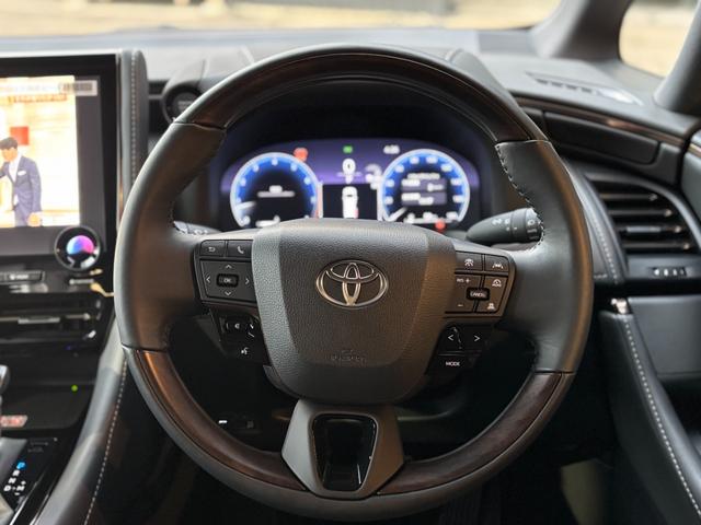 アルファード Z 左右独立ムーンルーフ/デジタルインナーミラー/衝突軽減/レーダークルーズ/コーナーセンサー/全周囲カメラ/両側パワースライドドア/シートヒータ・エアコン/パワーバックドア/ETC(20枚目)