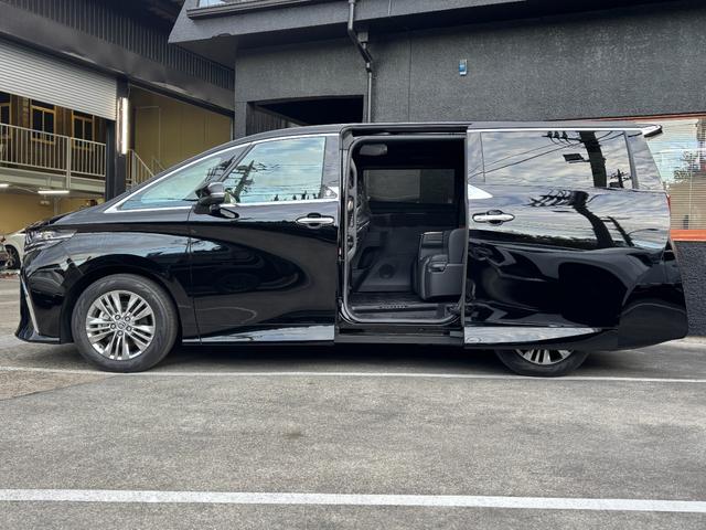 アルファード Z 左右独立ムーンルーフ/デジタルインナーミラー/衝突軽減/レーダークルーズ/コーナーセンサー/全周囲カメラ/両側パワースライドドア/シートヒータ・エアコン/パワーバックドア/ETC(32枚目)