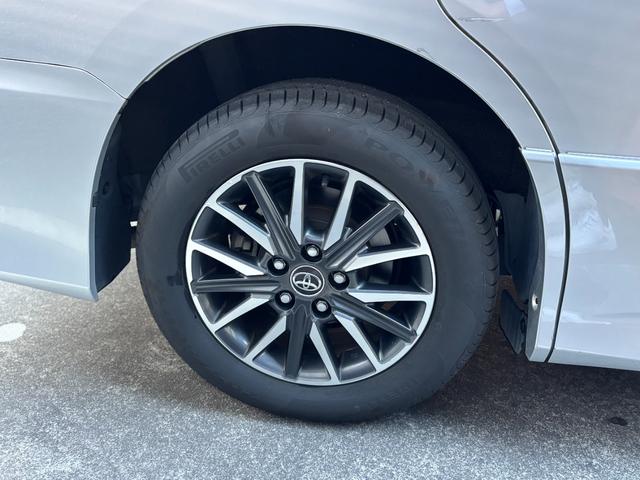 ノア Ｓｉ　両側パワースライドドア／純正ナビ／地デジ／バックカメラ／純正天吊りモニター（10枚目）