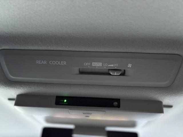 ノア Ｓｉ　両側パワースライドドア／純正ナビ／地デジ／バックカメラ／純正天吊りモニター（28枚目）