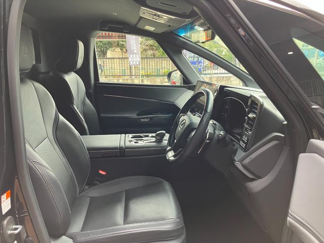 ＬＭ ＬＭ５００ｈ　エグゼクティブ　ワンオーナー／モデリスタエアロ／プロジェクションカーテンイルミ／室内カーテン／カップホルダーイルミネーション／モデリスタパーテンション／漆パネル／エアロスタビライジングフィン／純正１９インチＡＷ（28枚目）