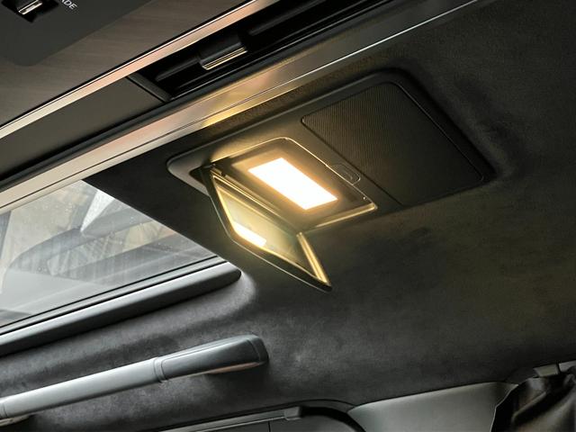 ＬＭ ＬＭ５００ｈ　エグゼクティブ　ワンオーナー／モデリスタエアロ／プロジェクションカーテンイルミ／室内カーテン／カップホルダーイルミネーション／モデリスタパーテンション／漆パネル／エアロスタビライジングフィン／純正１９インチＡＷ（49枚目）