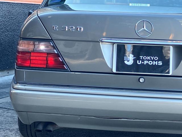 Ｅクラス Ｅ３２０　ワンオーナー／整備記録簿／スペアキー／取扱説明書（10枚目）