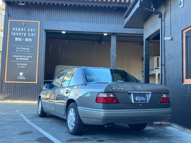 Ｅクラス Ｅ３２０　ワンオーナー／整備記録簿／スペアキー／取扱説明書（29枚目）