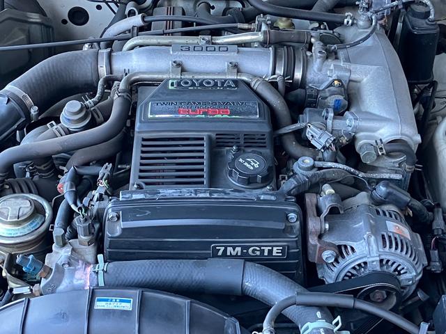 ソアラ ３．０ＧＴ　エアロキャビン　ディーラー保証書／整備記録簿／整備手帳／取扱説明書（28枚目）