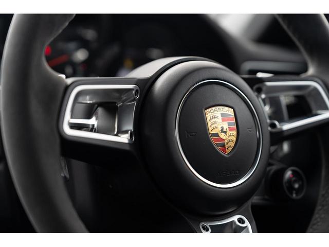 ９１１カレラＧＴＳ　スポーツクロノＰＫＧ　ブラックハーフレザー　ＰＣＭナビ　ＡｐｐｌｅＣａｒＰｌａｙ　スポーツエグゾースト　ＰＡＳＭ　エントリードライブ　９１１ターボＳ２０ＡＷ　ＰＤＬＳ　ＧＴスポーツステア　２年保証(45枚目)