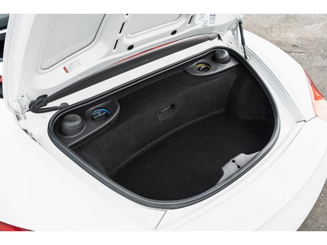 ボクスター ボクスター　ＭＹ１３　スポーツクロノＰ　ブラックレザーインテ　スポーツシートプラス　ヒーター＆ベンチレーター　赤幌　ナビＴＶ　レッドシートベルト　スポーツデザインステア　電格ミラー　ＰＤＬＳ　１８ＡＷ　２年保証（37枚目）