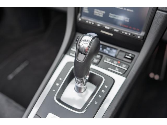 ボクスター ボクスターＳ　スポーツエグゾースト　ブラックハーフレザー　シートヒーター　ブラックソフトトップ　ナビＴＶ　スポーツデザインステアリング　ＴＰＭ　電動ドアミラー　スモーカーＰＫＧ　ボクスターＳ１９インチＡＷ　２年保証（8枚目）