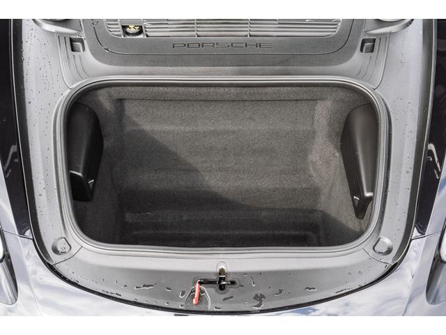 718ボクスター 718ボクスター スポーツクロノ スポーツエグゾースト ブラックハーフレザー 黒幌 PCM CarPlay LEDライト/PDLS+ TPM パークアシスト 電動Dミラー オートA/C カレラS20インチAW 2年保証(13枚目)