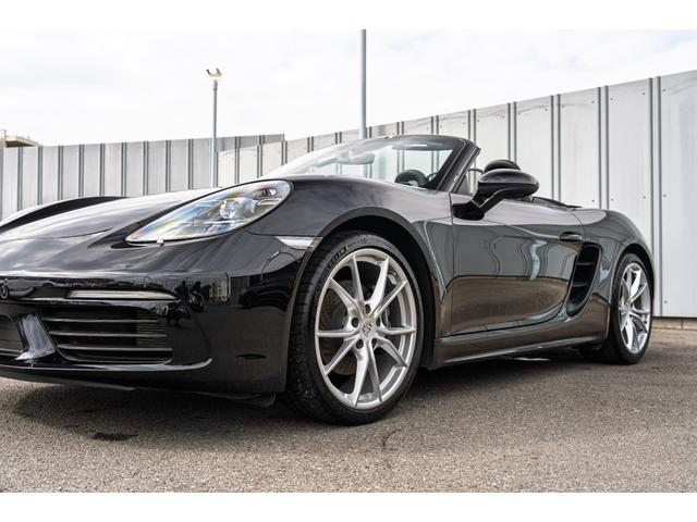 718ボクスター 718ボクスター スポーツクロノ スポーツエグゾースト ブラックハーフレザー 黒幌 PCM CarPlay LEDライト/PDLS+ TPM パークアシスト 電動Dミラー オートA/C カレラS20インチAW 2年保証(17枚目)
