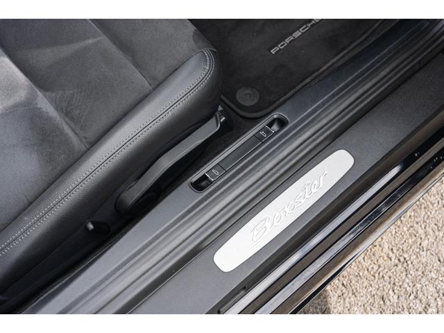 718ボクスター 718ボクスター スポーツクロノ スポーツエグゾースト ブラックハーフレザー 黒幌 PCM CarPlay LEDライト/PDLS+ TPM パークアシスト 電動Dミラー オートA/C カレラS20インチAW 2年保証(24枚目)