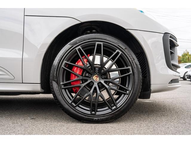 マカン マカンGTS スポーツクロノ スポーツエグゾースト パノラマSR アダプティブスポーツシート ベンチレーター ブルメスター PASM/エアサス PDLS+ ステアリングヒーター RSスパイダー21AW 2年保証(10枚目)