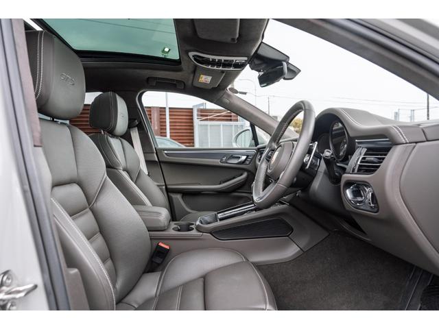 マカン マカンGTS スポーツクロノ スポーツエグゾースト パノラマSR アダプティブスポーツシート ベンチレーター ブルメスター PASM/エアサス PDLS+ ステアリングヒーター RSスパイダー21AW 2年保証(15枚目)