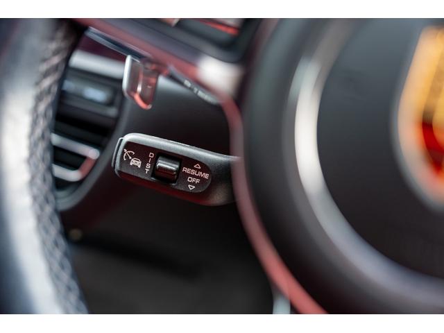 マカン マカン　２０２０年モデル　レザーパッケージ　ガーネットレッドレザーシート　シートヒーター＆ベンチレーター　ＰＣＭ　ＡｐｐｌｅＣａｒｐｌａｙ　エントリードライブ　ＡＣＣ　車線逸脱警報　マカンＳ１ＡＷ　２年保証（21枚目）