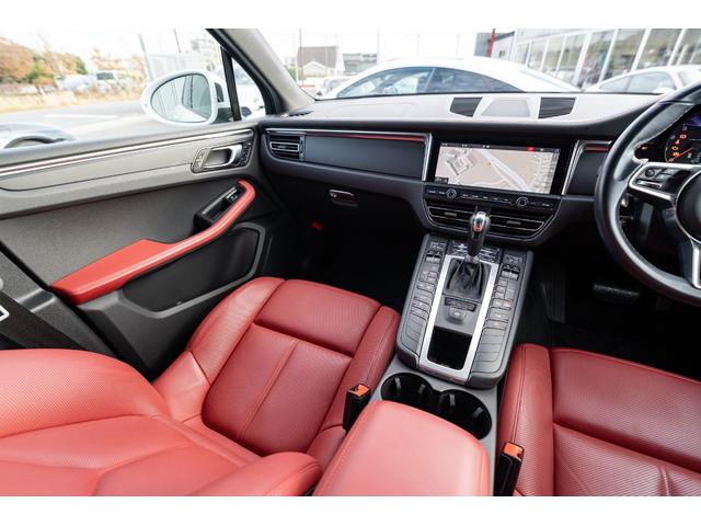マカン マカン　２０２０年モデル　レザーパッケージ　ガーネットレッドレザーシート　シートヒーター＆ベンチレーター　ＰＣＭ　ＡｐｐｌｅＣａｒｐｌａｙ　エントリードライブ　ＡＣＣ　車線逸脱警報　マカンＳ１ＡＷ　２年保証（30枚目）