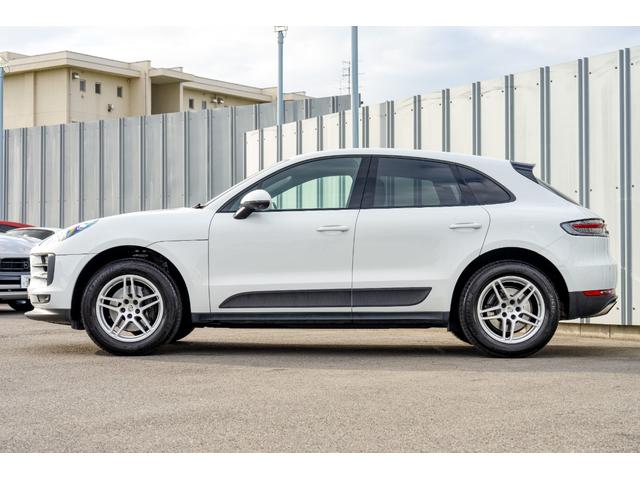 マカン マカン　２０２０年モデル　レザーパッケージ　ガーネットレッドレザーシート　シートヒーター＆ベンチレーター　ＰＣＭ　ＡｐｐｌｅＣａｒｐｌａｙ　エントリードライブ　ＡＣＣ　車線逸脱警報　マカンＳ１ＡＷ　２年保証（31枚目）