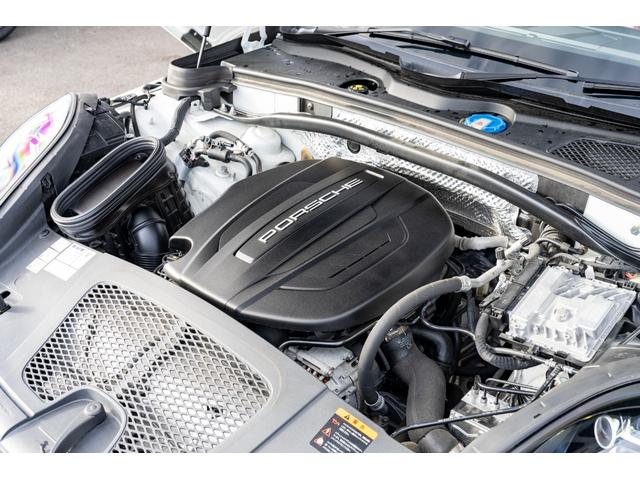 マカン マカン　２０２０年モデル　レザーパッケージ　ガーネットレッドレザーシート　シートヒーター＆ベンチレーター　ＰＣＭ　ＡｐｐｌｅＣａｒｐｌａｙ　エントリードライブ　ＡＣＣ　車線逸脱警報　マカンＳ１ＡＷ　２年保証（35枚目）