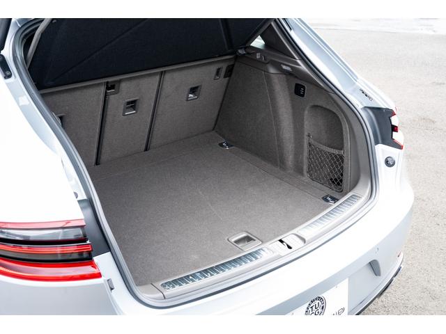 マカン マカン　ターボ　２０１５年モデル　スポクロ　アゲートグレーレザーシート　スポエグ　ＰＡＳＭ　エアサス　レーンキープアシスト　ブラインドスポットアシスト　エントリードライブ　ＡＣＣ　ＢＯＳＥ　２１インチＡＷ　２年保証（36枚目）