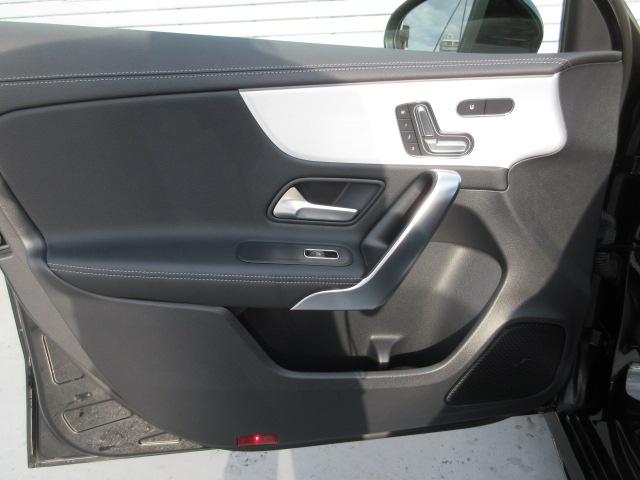 Aクラス A200 d AMGラインパッケージ AMGレザーエクスクルーシブパッケージ アドバンスドパッケージ Bluetooth接続 ETC LEDヘッドライト TV アイドリングストップ クルーズコントロール(28枚目)