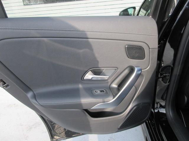 Aクラス A200 d AMGラインパッケージ AMGレザーエクスクルーシブパッケージ アドバンスドパッケージ Bluetooth接続 ETC LEDヘッドライト TV アイドリングストップ クルーズコントロール(31枚目)