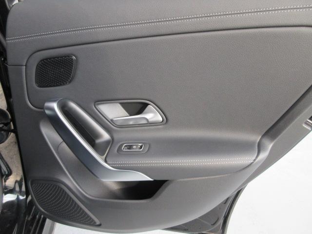 Aクラス A200 d AMGラインパッケージ AMGレザーエクスクルーシブパッケージ アドバンスドパッケージ Bluetooth接続 ETC LEDヘッドライト TV アイドリングストップ クルーズコントロール(34枚目)