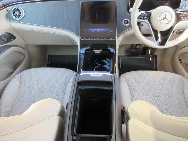 EQS SUV EQS450 4マチック SUV AMGラインパッケージ 3列シート Bluetooth接続 ETC LEDヘッドライト TV クルーズコントロール コネクテッド機能 サイドカメラ サンルーフ・ガラスルーフ シートエアコン シートヒーター トランクスルー(17枚目)