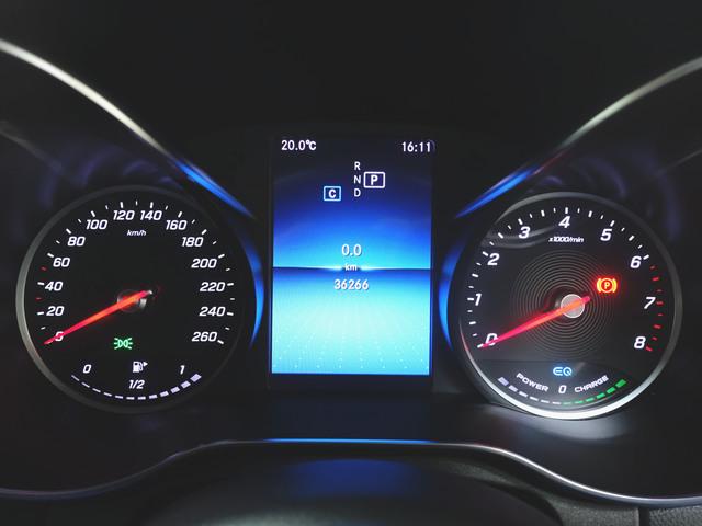 Cクラス C200 アバンギャルド AMGライン レーダーセーフティーパッケージ Bluetooth接続 ETC LEDヘッドライト TV アイドリングストップ クルーズコントロール コネクテッド機能 シートヒーター トランクスルー ナビ(14枚目)