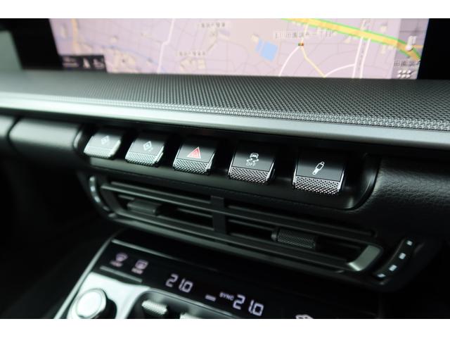 ９１１ ９１１カレラＳ　スポーツクロノパッケージ　黒革シートヒーター　ＰＡＳＭ　純正ナビ　３６０°アラウンドビューカメラ　ＡｐｐｌｅＣａｒＰｌａｙ　２０／２１ｉｎカレラクラシックホイール　前後ドラレコ　スーパーキャットレーダー　点検記録簿５枚すべてディーラーにて（15枚目）